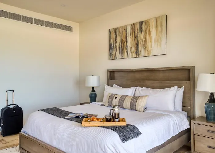 Group 13 16, No View, 3br, 12 Pax Cabo San Lucas