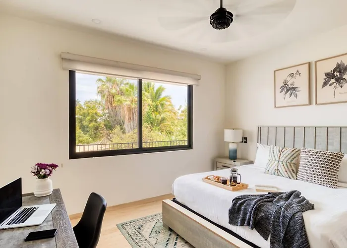 Group 13 16, No View, 3br, 12 Pax Cabo San Lucas